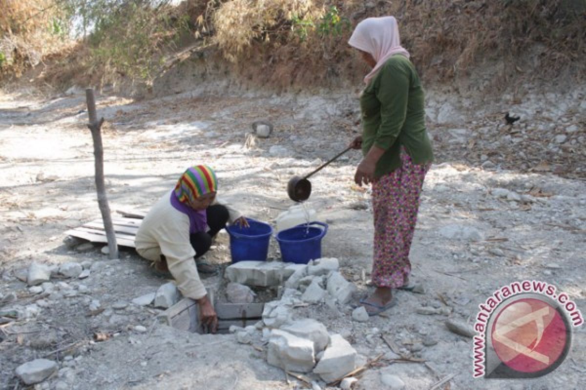 Pemkab Jembrana siapkan pompa air bantu petani