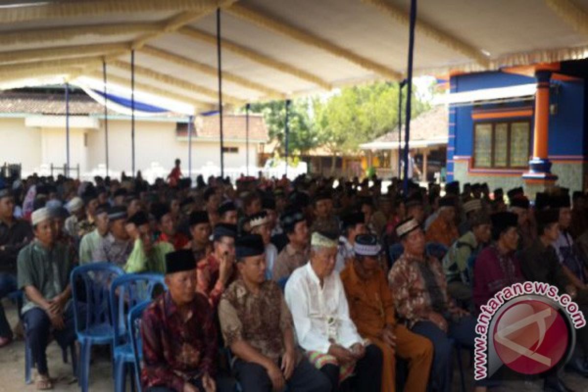 Paslon Bupati Lampung Timur Ketemu Tokoh Adat 