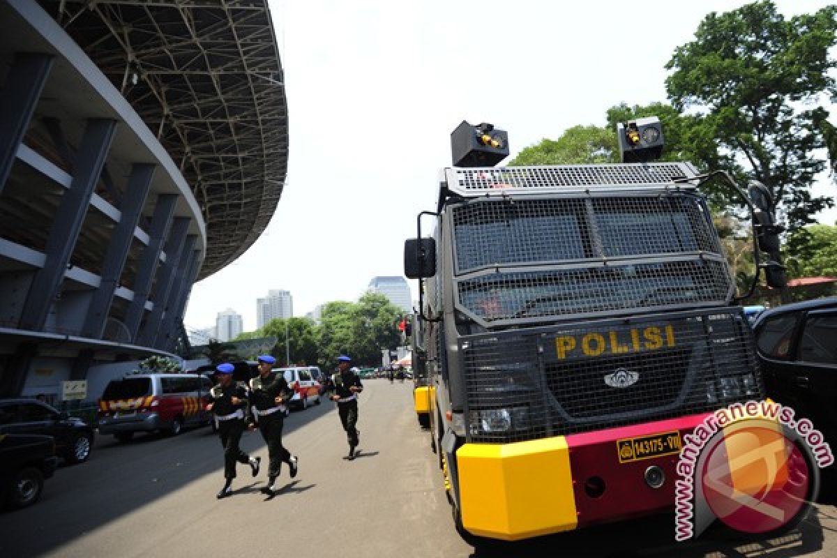 Polisi Purwakarta bersiaga hingga Tol Jakarta-Cikampek kawal bobotoh