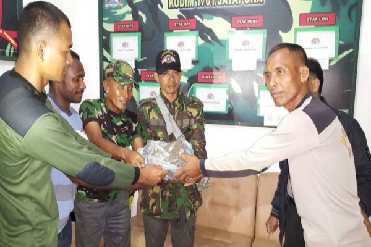 Koramil Muara Tami amankan 500 gram ganja selundupan
