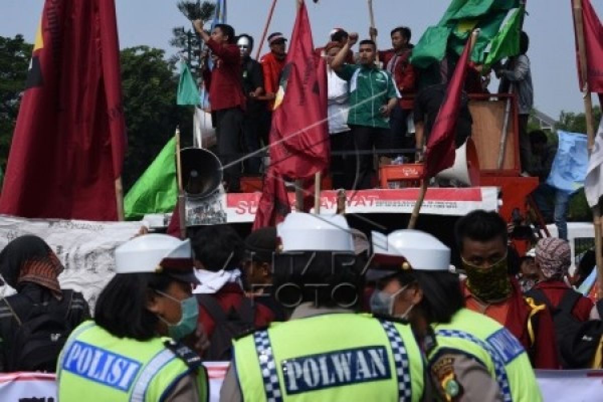 PMII Tagih Janji Pemerintahan Jokowi-JK