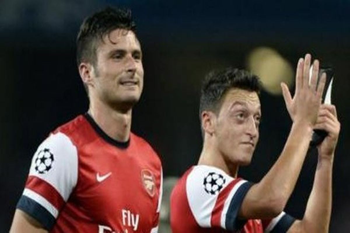 Arsenal gagal masuki puncak klasemen