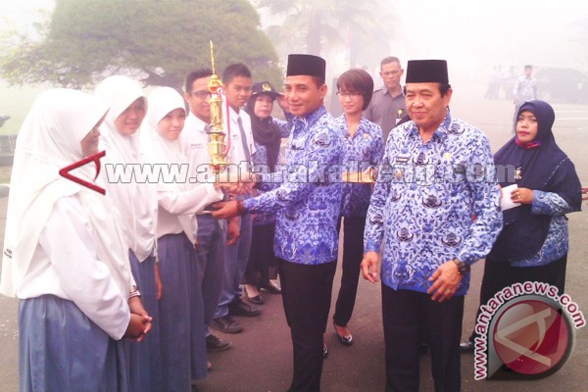 SMA Kotawaringin Timur Juara Lomba Kadarkum 