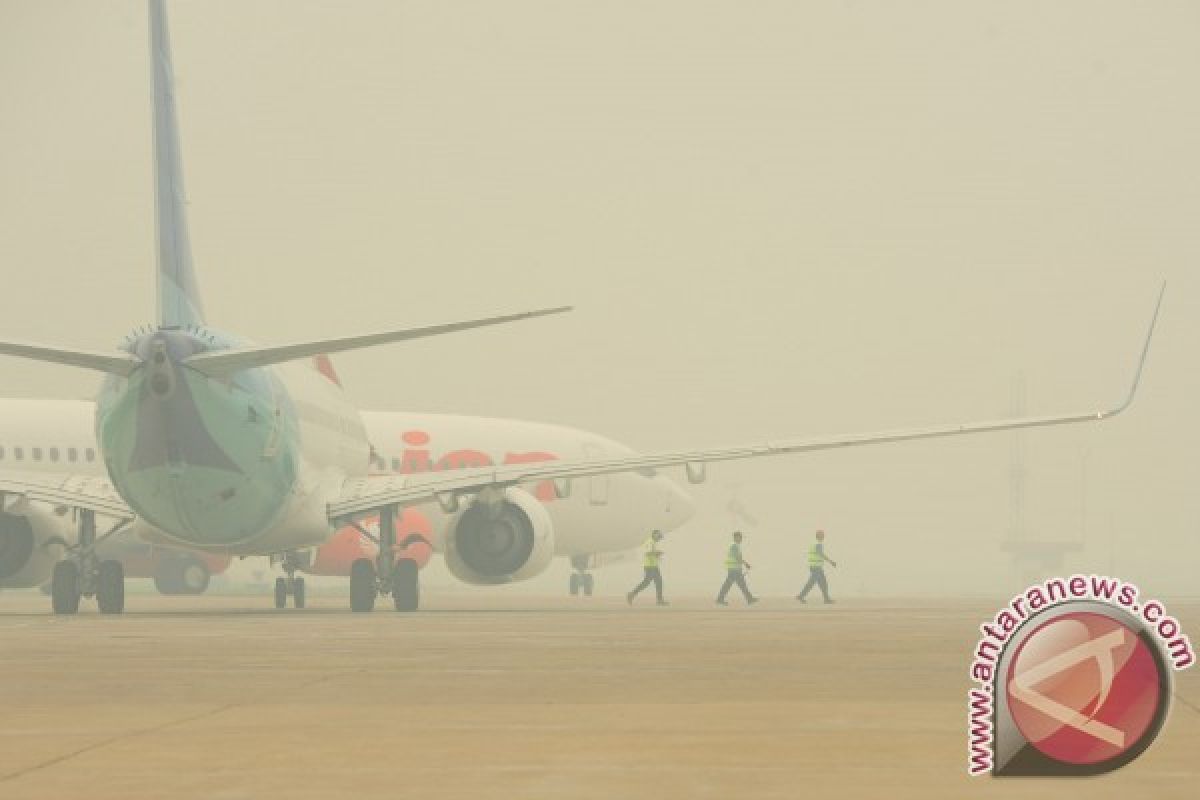 Kabut asap ganggu penerbangan pagi Bandara Supadio