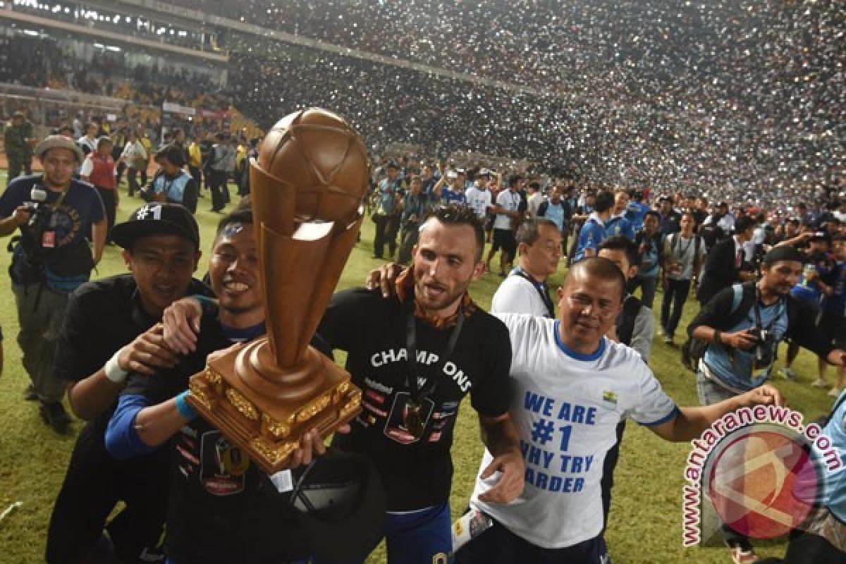 Polisi Larang Bobotoh Ikut Rombongan Kirab Persib