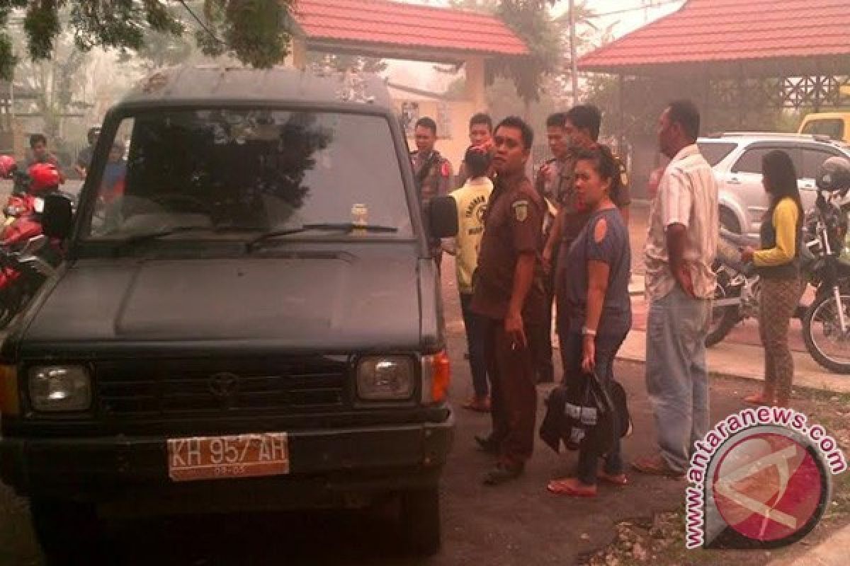 Mobil Tahanan Kejaksaaan Muara Teweh  Tak Layak 