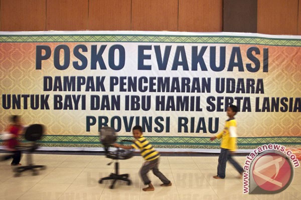 BENCANA ASAP - 1,067 ton bantuan kesehatan mengaliri Riau