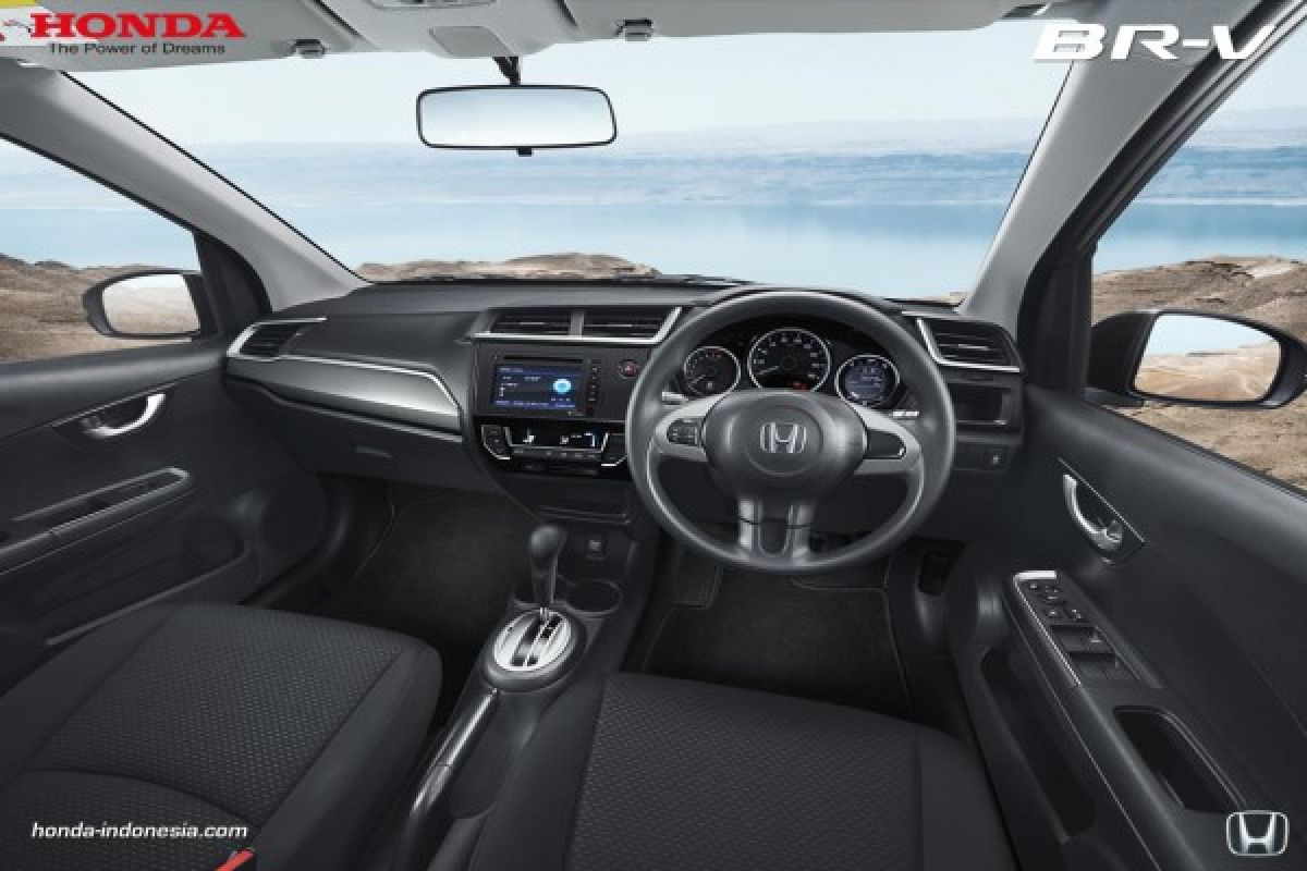 Honda tampilkan interior BR-V pertama kalinya