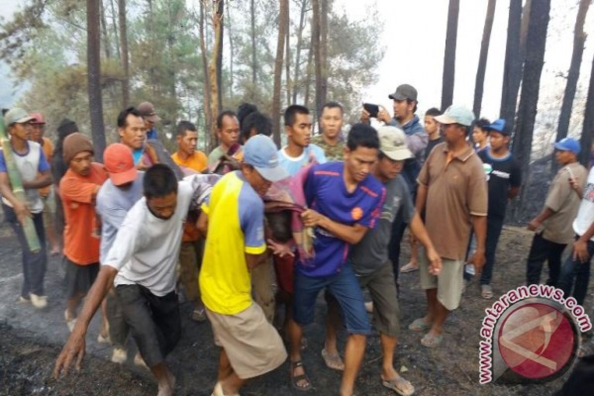 Kebakaran Hutan Pinus Ponorogo Empat Tewas 