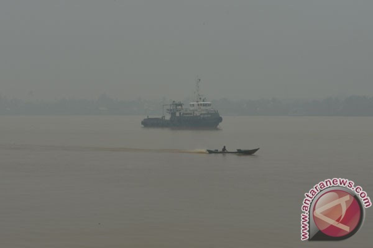 Kota Dumai diselimuti kabut asap tipis