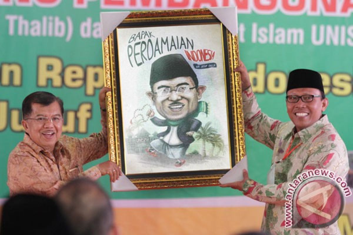 Unisma nobatkan Wapres JK sebagai Bapak Perdamaian