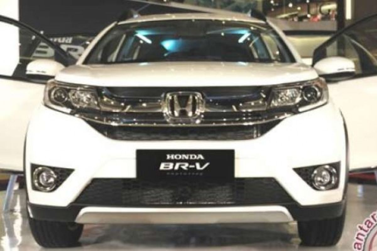 HJC Pajang Honda BR-V Di Kota Kasablanka