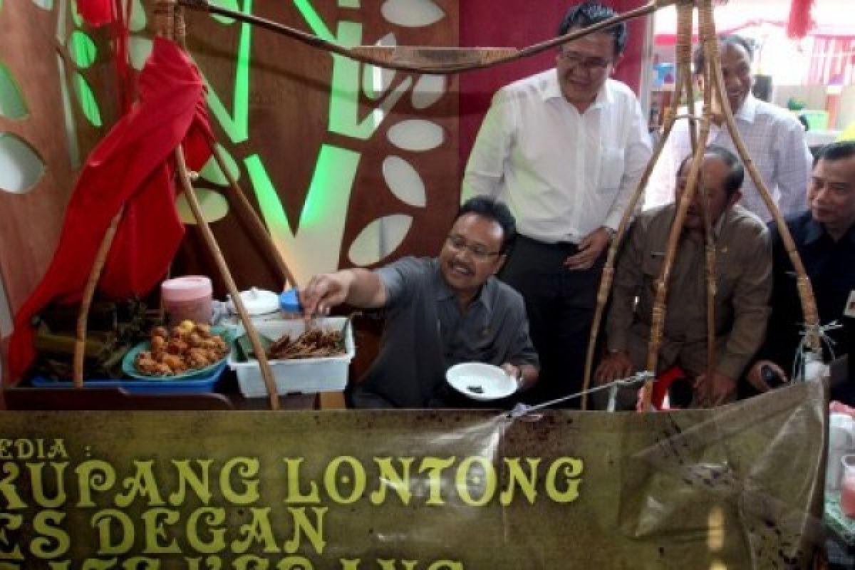 Pembangunan Pusat Kuliner Tertunda
