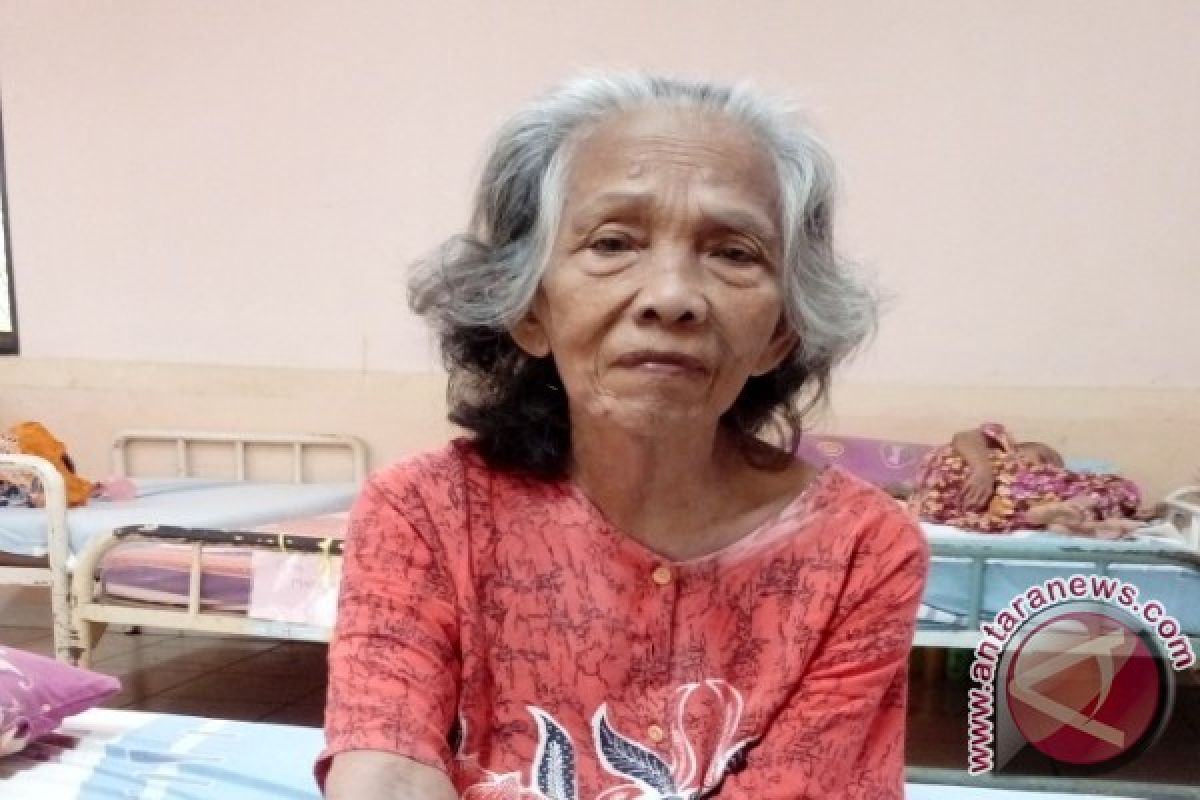 Panti Sosial Jakarta Rawat Nenek Hamidah Asal Pontianak