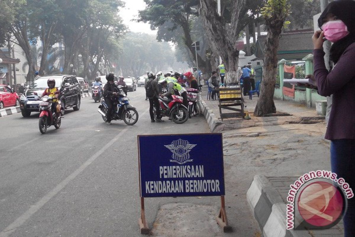 Polda Sumsel kejar kendaraan belum bayar pajak