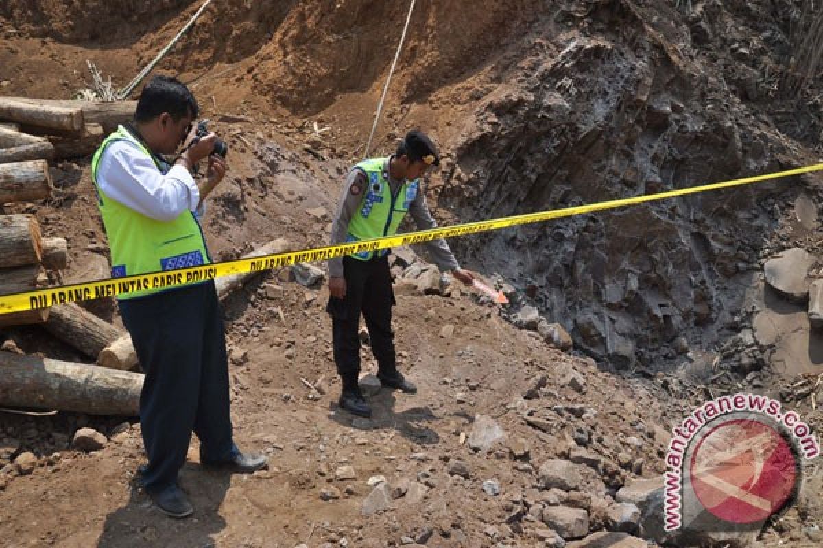 Polisi bongkar lokasi penambangan emas ilegal