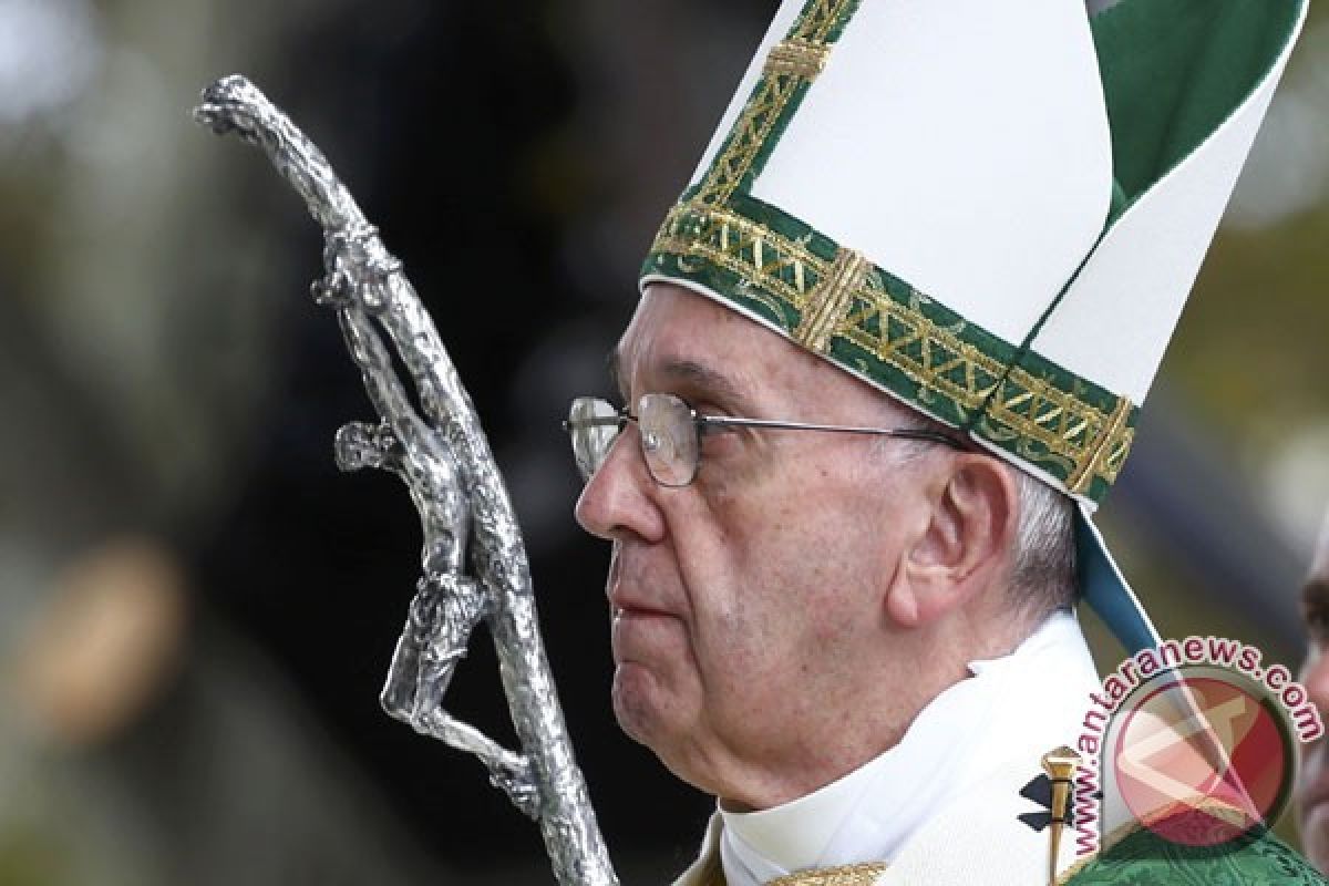 Paus Fransiskus Kecam Serangan Kabul