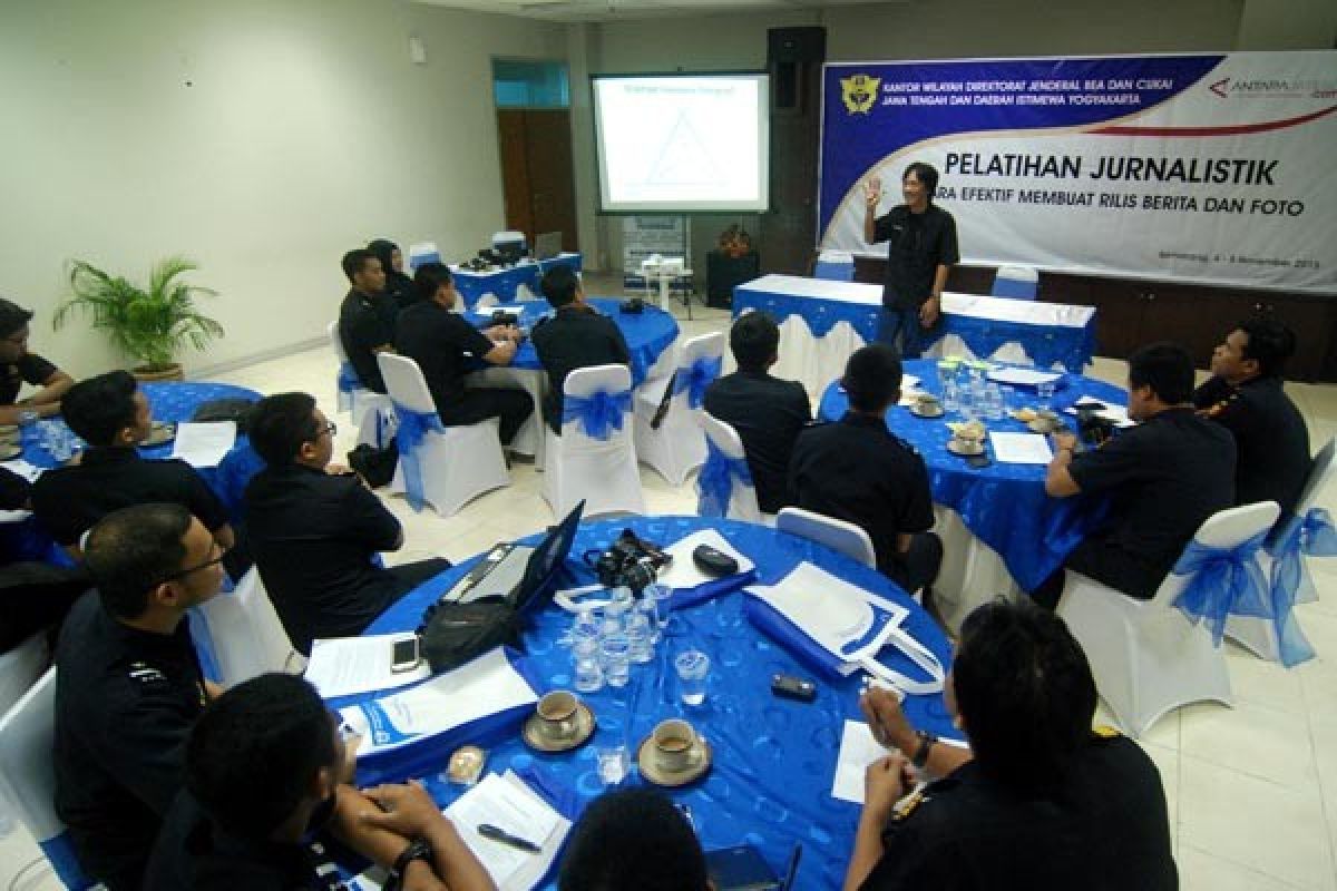 Bea Cukai Berikan Pelayanan Melalui Publikasi