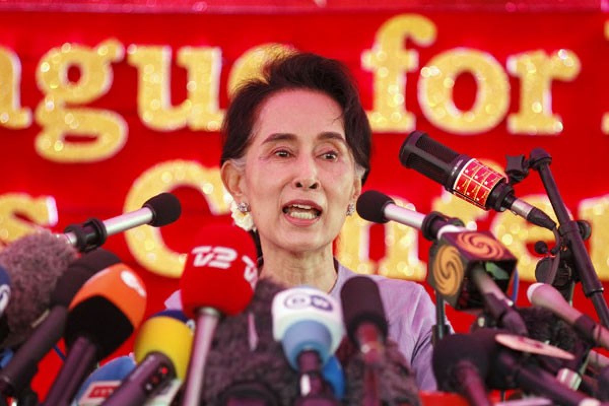 Pemilihan umum Myanmar menjadi hari penentuan Suu Kyi