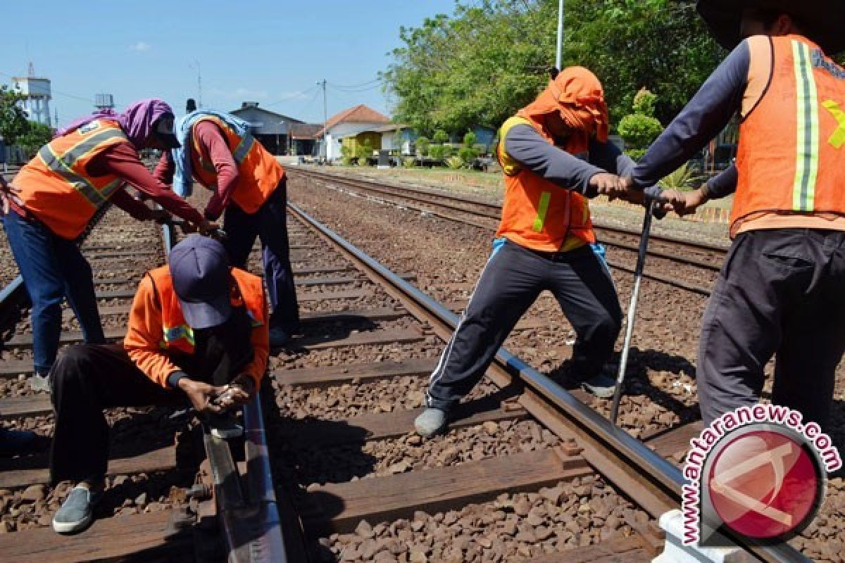 Dishub : pembangunan jalur KA Jambi tahap uji kelayakan-amdal