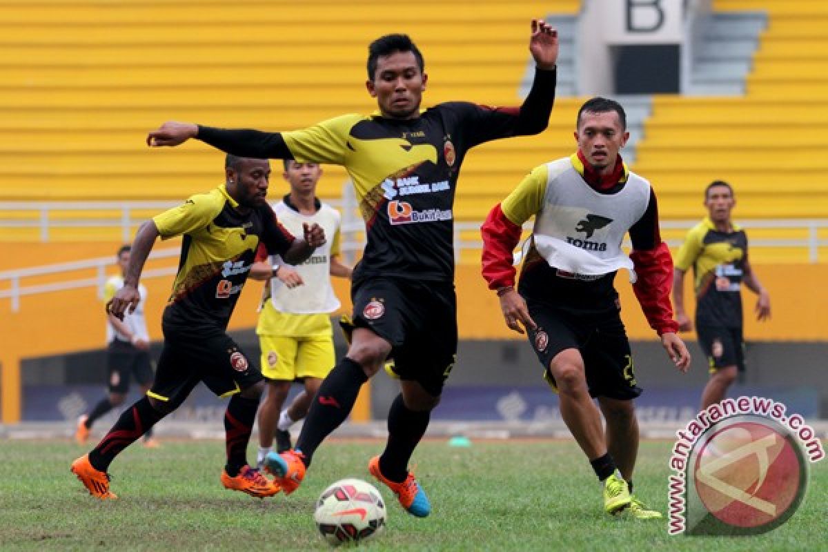 Sriwijaya FC kontrak pemain tiga bulan