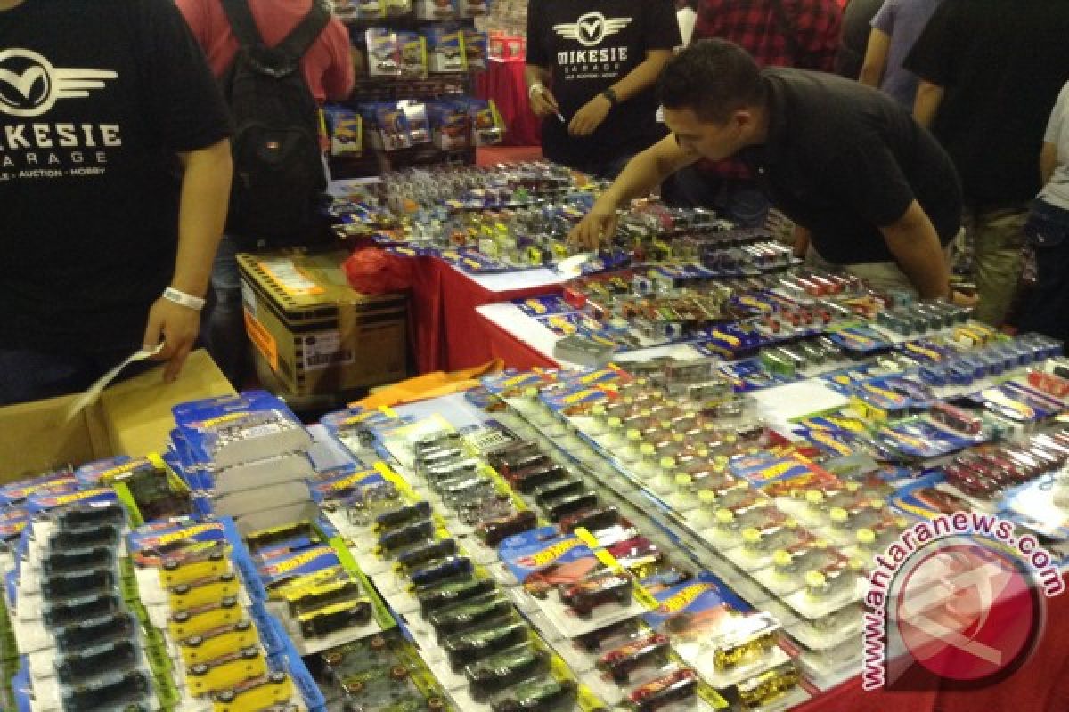 IDE 2015 lelang amal dua hotwheels rasa Indonesia