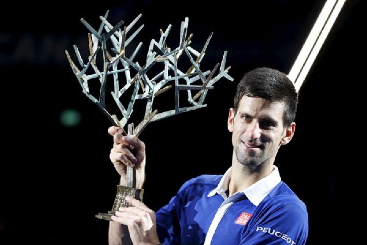 Djokovic atasi Murray untuk juarai Paris Masters