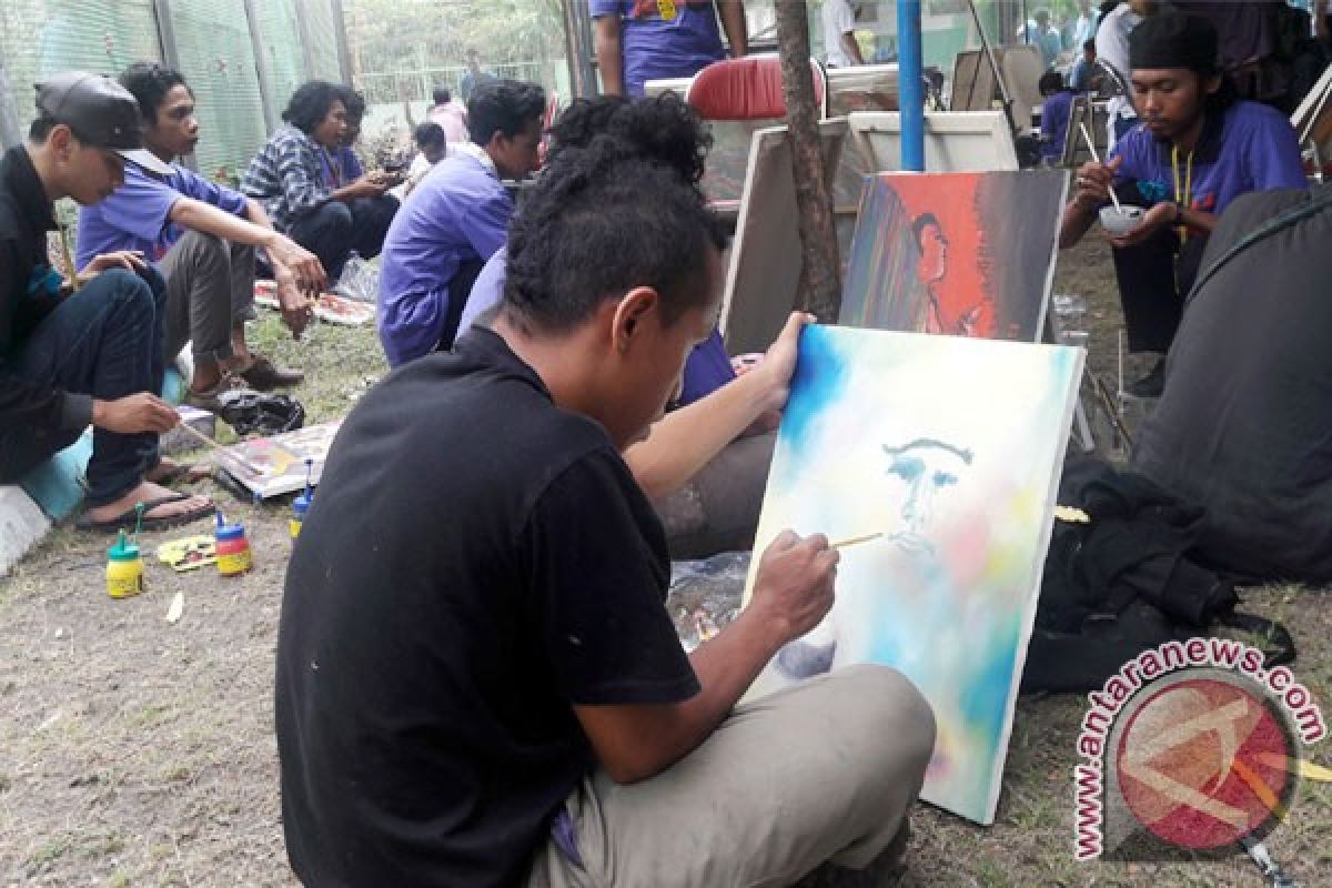 Seratus napi Yogyakarta melukis bareng 50 Maestro