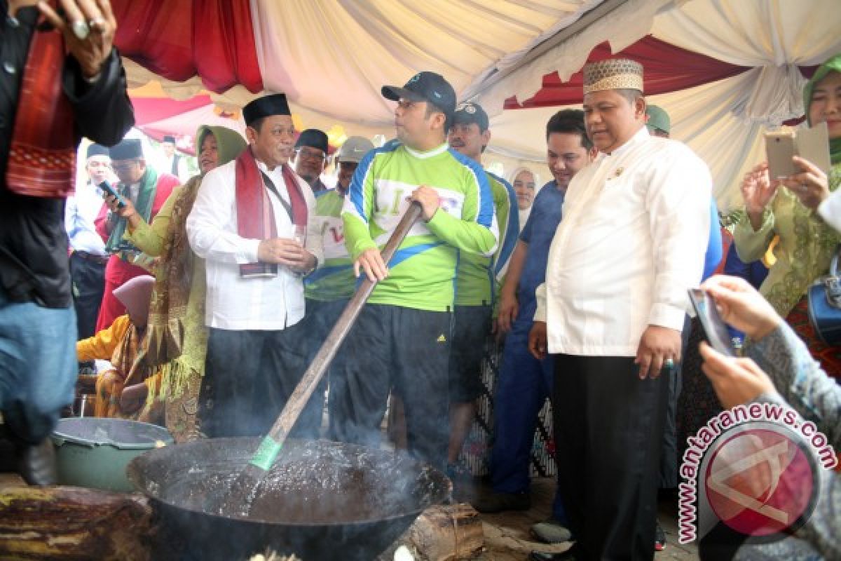 Wali Kota Apresiasi Festival Seni Budaya Betawi