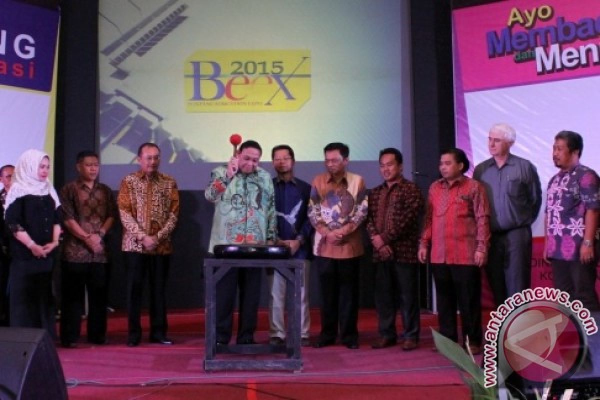 Wali Kota Buka Bontang Education Expo 2015