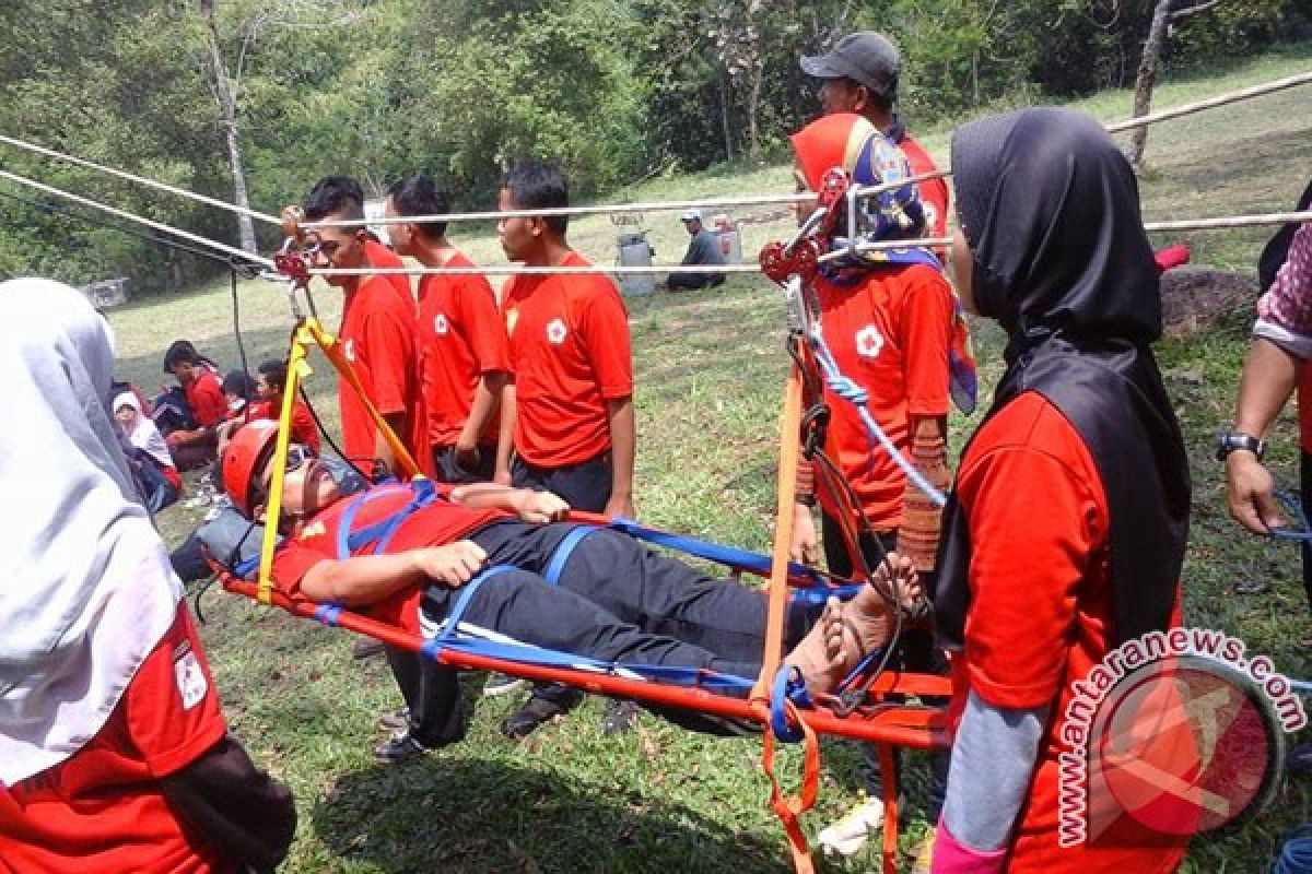 PMI Sukabumi Sebar Puluhan Relawan Antisipasi Bencana 