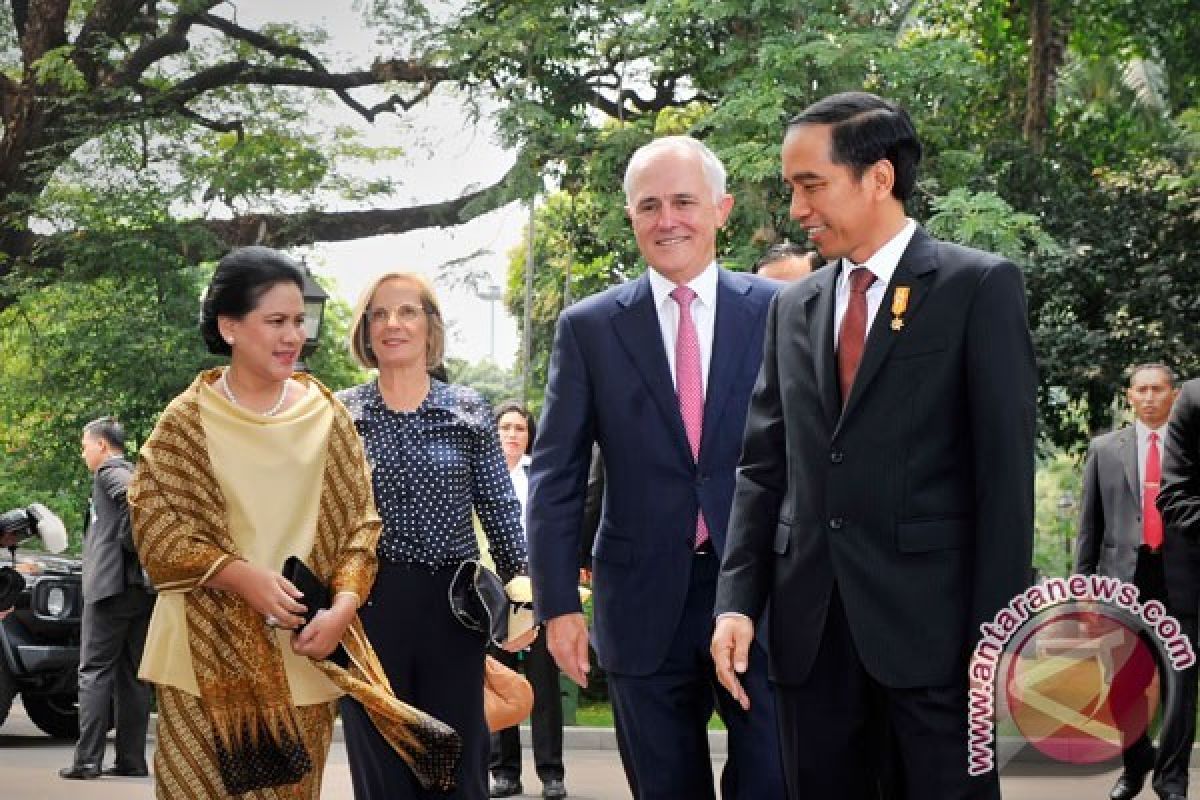  Jokowi Ucapkan Terima Kasih pada PM Australia yang Bantu Atasi Bencana