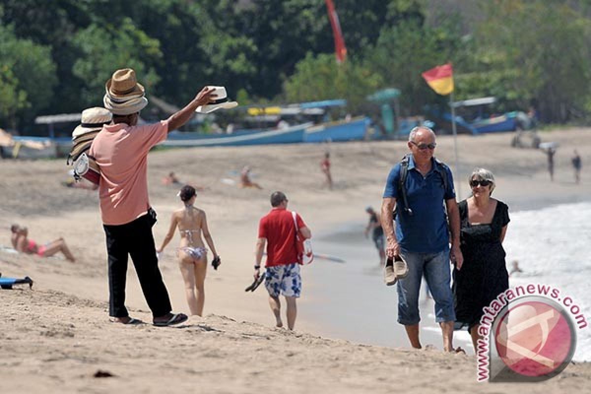 Wisatawan Inggris ke Bali naik 10 persen