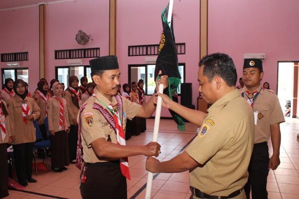 Tahroni: Pembina Pramuka Dituntut Kreatif dan Inovatif