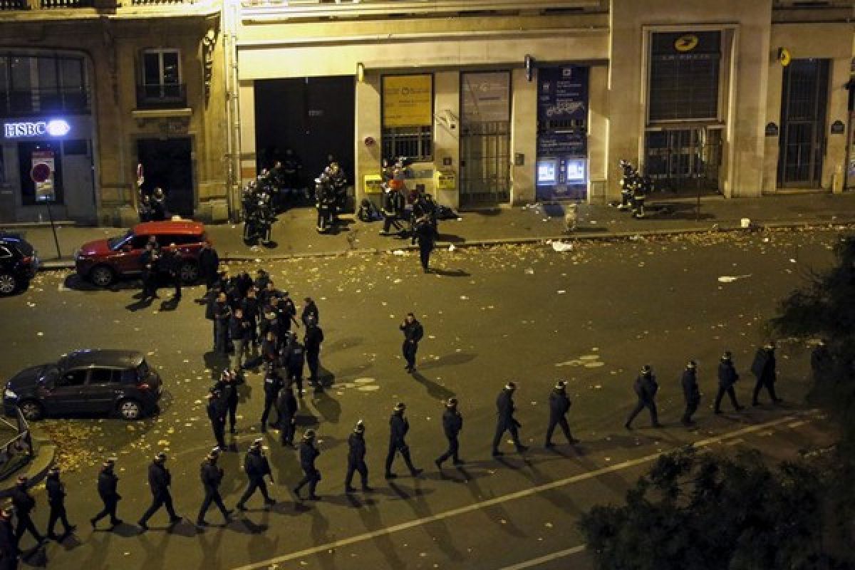 Polisi Jerman tangkap tiga tersangka dalam perburuan serangan Paris