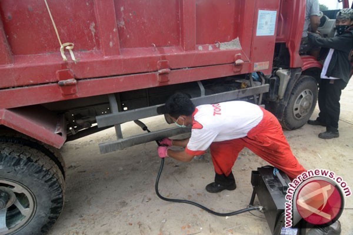 Pemkot Jambi uji emisi ratusan kendaraan bermotor