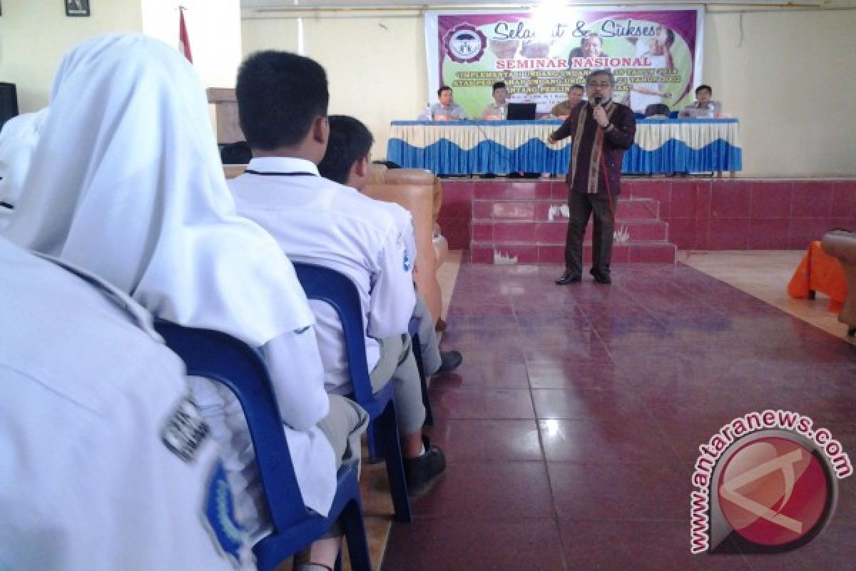 Komnas PA Padangsidimpuan Gelar Seminar Nasional