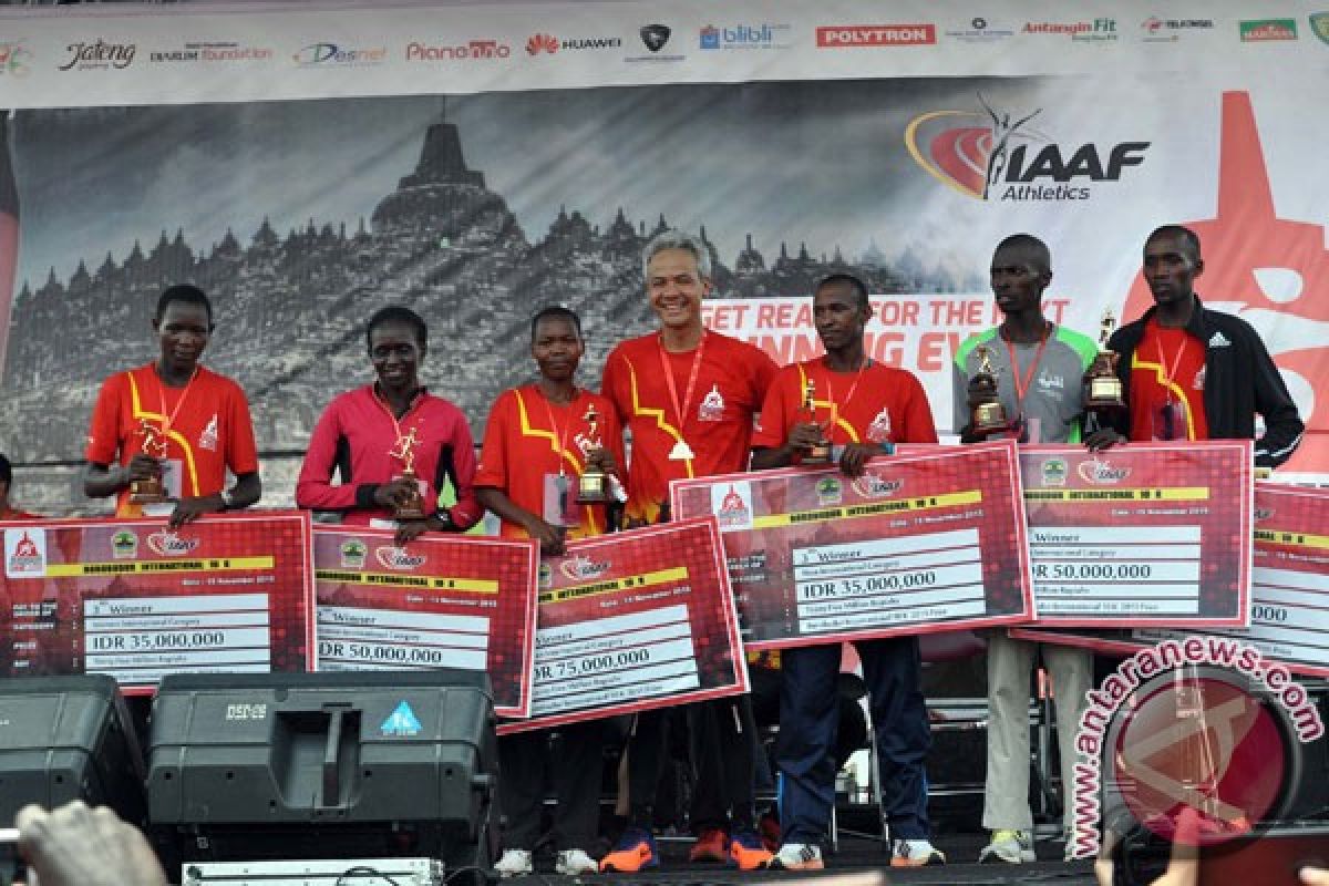 Pelari Kenya borong juara Borobudur International 10K