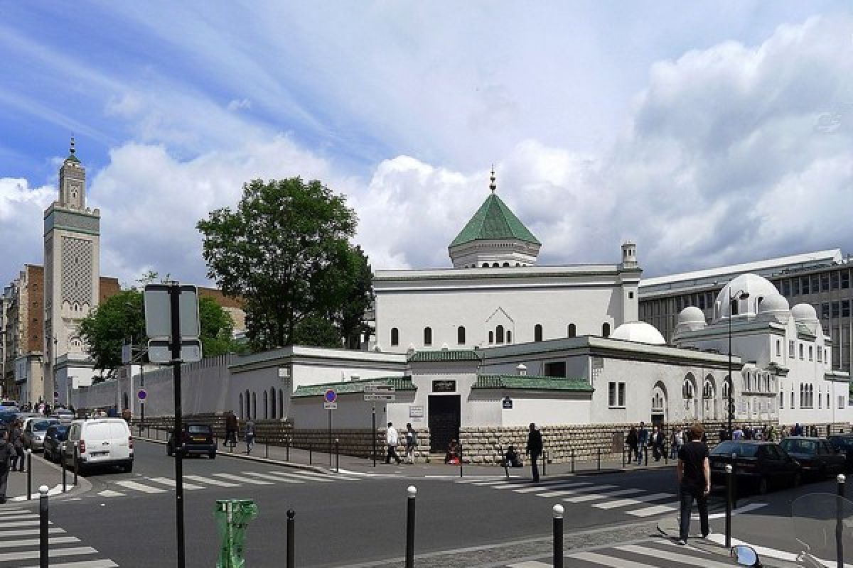 Masjid Agung Paris ajukan keberatan pernyataan 'brutal' Islamofobia