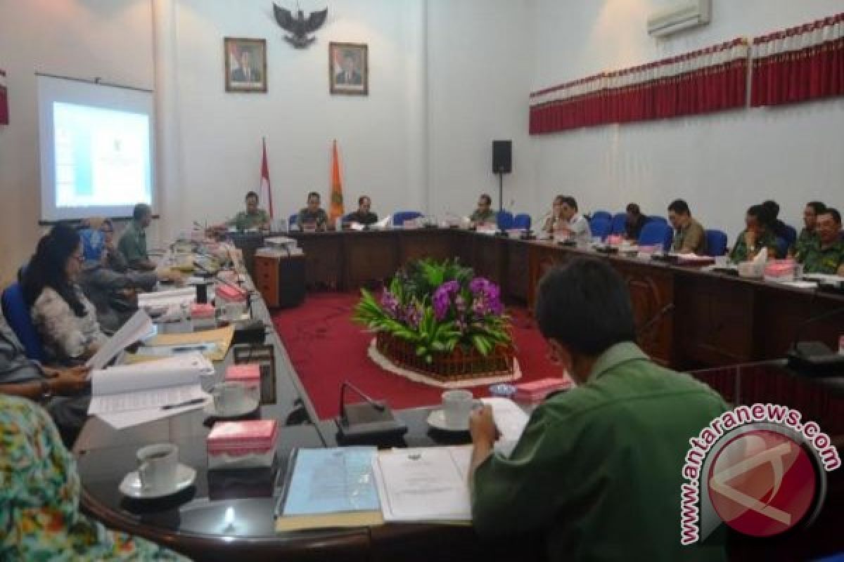 Balegda DPRD Barito Selatan Bahas Lima Raperda 