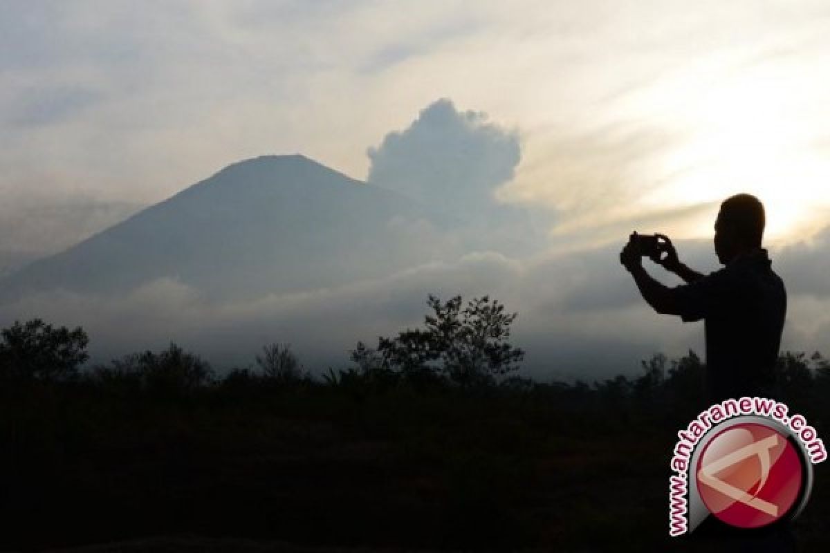 BTNGR: penutupan jalur pendakian Rinjani untuk keselamatan