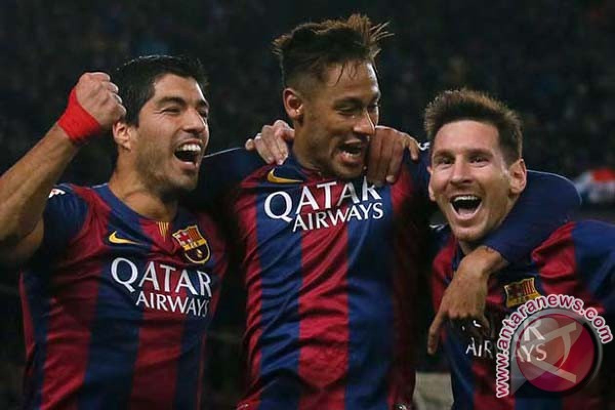 Trio Barcelona cetak gol kalahkan Arsenal 3-1