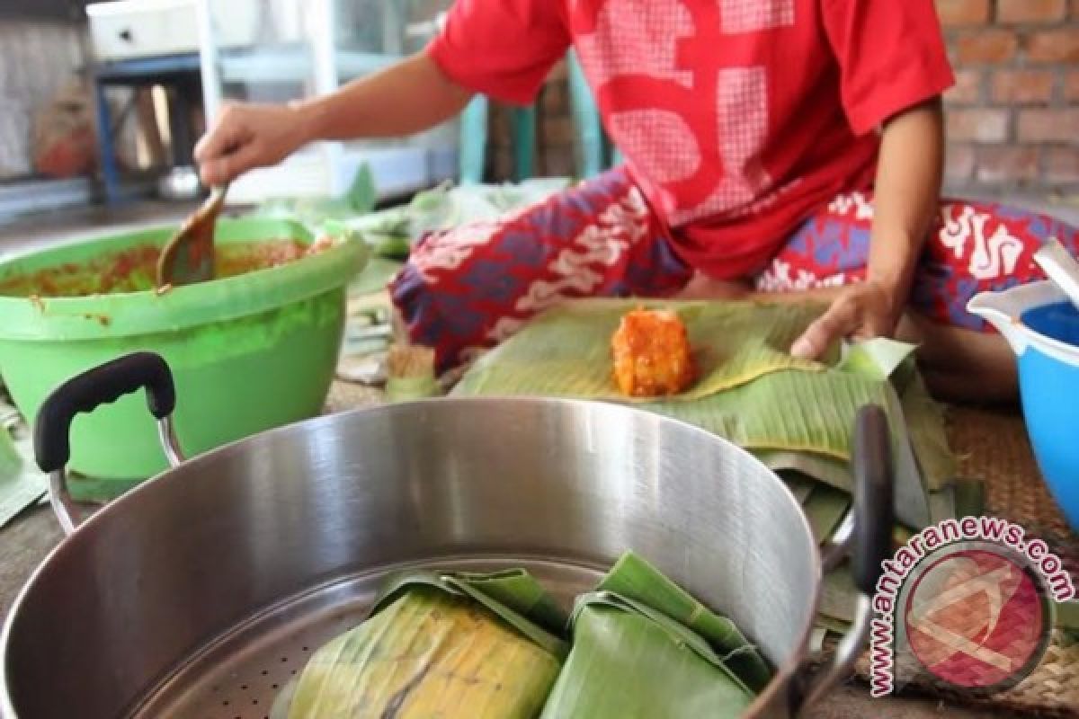Brengkes tempoyak menu khusus warga Palembang