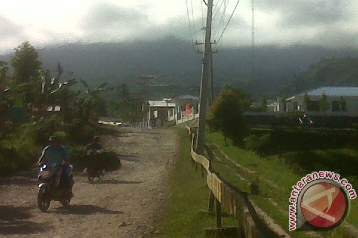 PGE Ulubelu Lampung Kembali Bangun Jalan Perkampungan