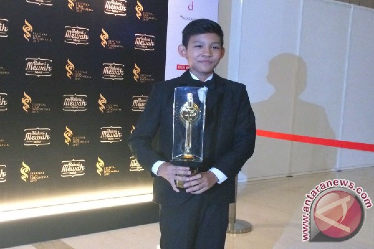 Aria Kusumah raih penghargaan pemeran anak terbaik FFI 2015    