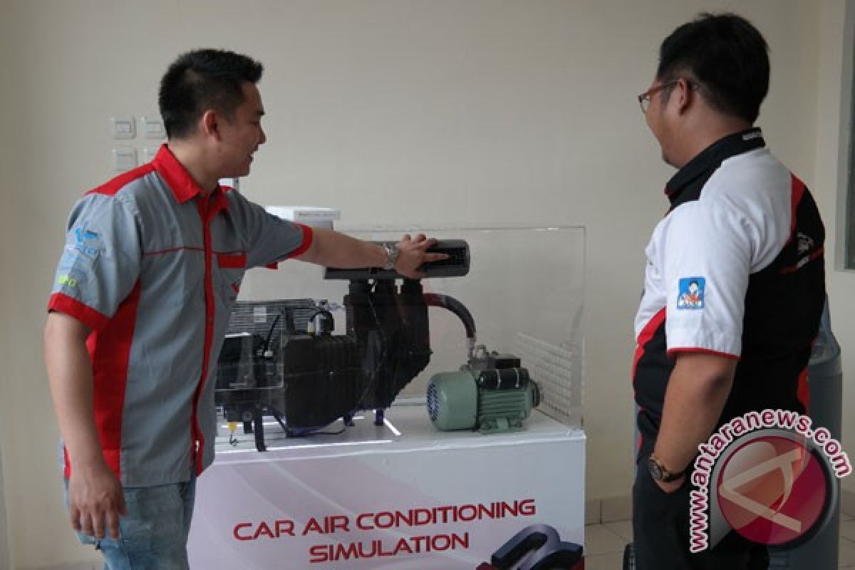 Specialists AC mobil Rotary Bintaro hadir di Ciledug