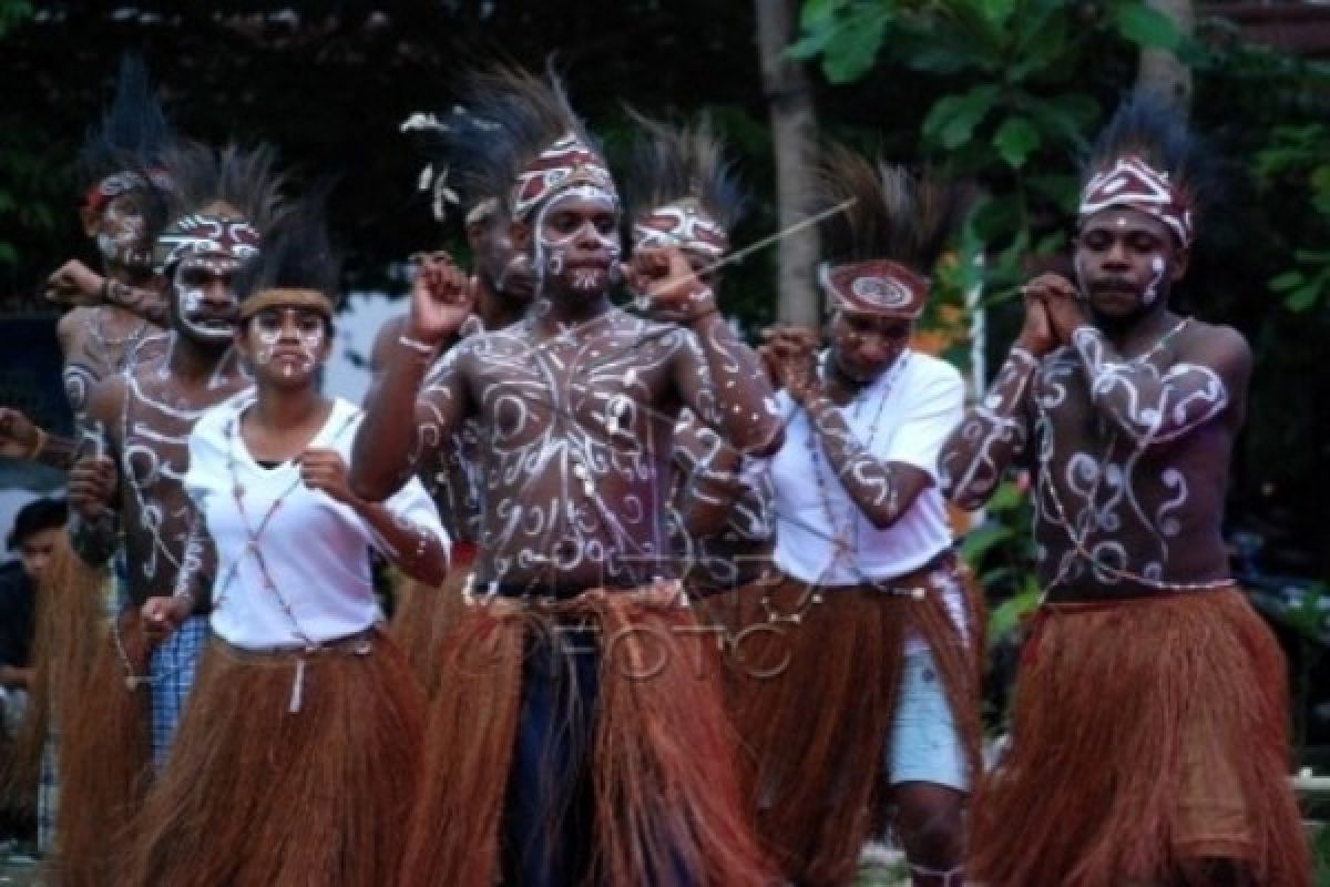 Budaya Kamoro Papua memukau publik Swiss