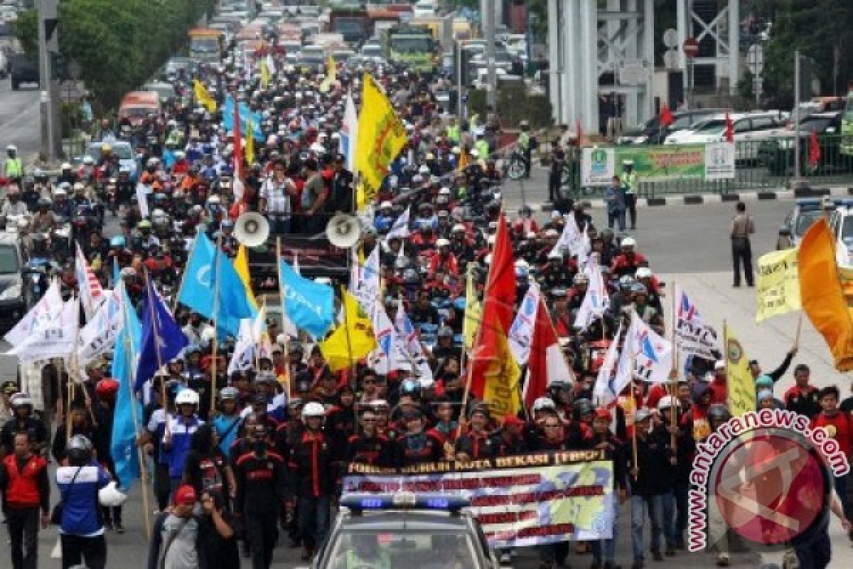 Aksi mogok nasional terkait RUU Cipta Kerja ditolak empat serikat buruh ini