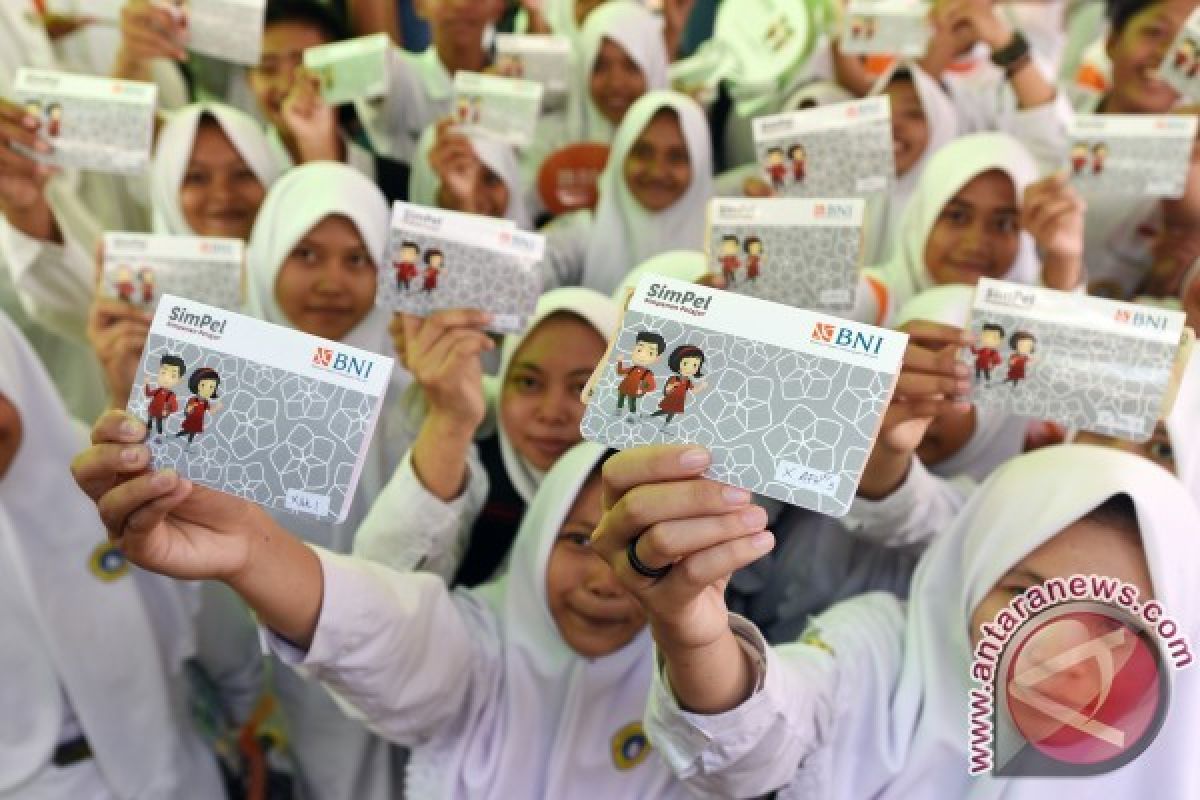 Simpanan Pelajar Tembus 170.000 Rekening