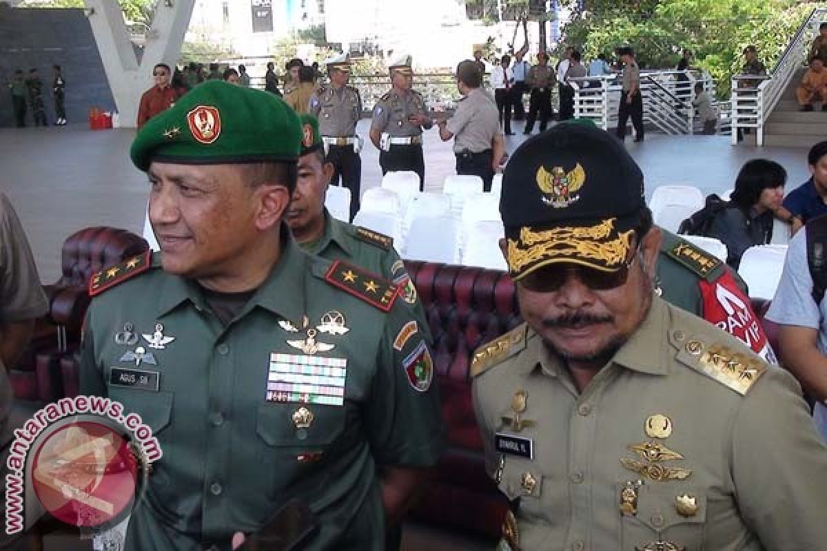 Pangdam VII/Wrb : Harus tegas tapi hargai rakyat 